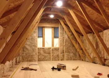 Constructii mansarde cu UNGUREANU ART